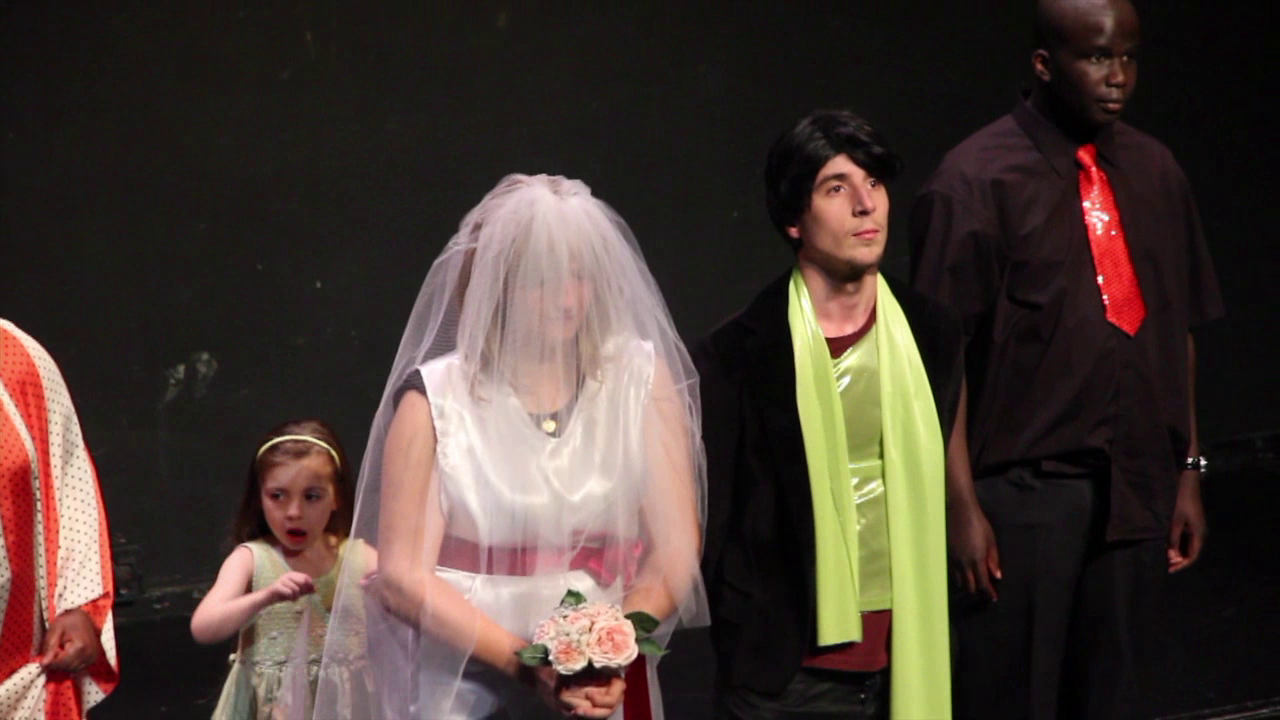 SPECTACLE_27